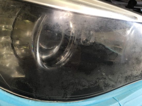 ＢＭＷのヘッドライト黄ばみ