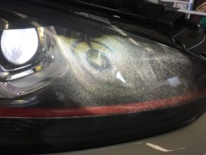 ＶＷゴルフ7のヘッドライトクラックの様子