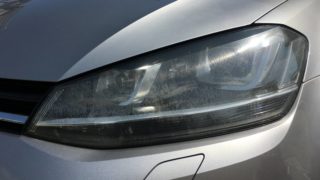 輸入車のヘッドライトクラック除去