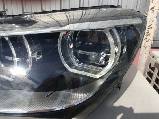 BMW6のヘッドライト黄ばみクラックリペア施工後 (8)
